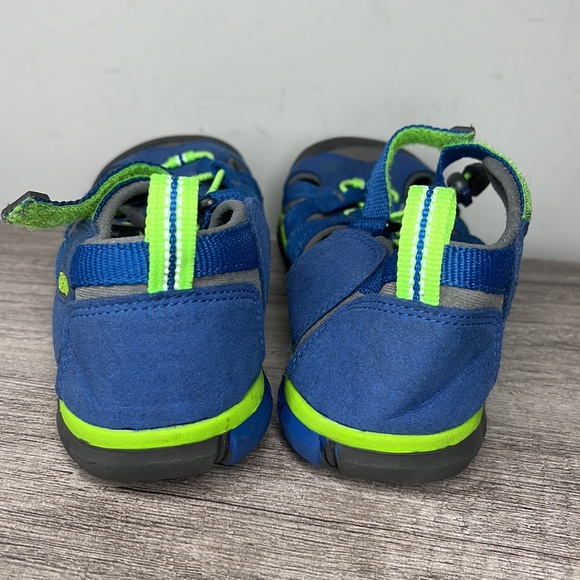 Keen Seacamp II Cnx Sandals big boys size 6 - Picture 5 of 7
